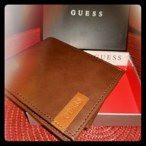Guess men's brown leather bifold wallet